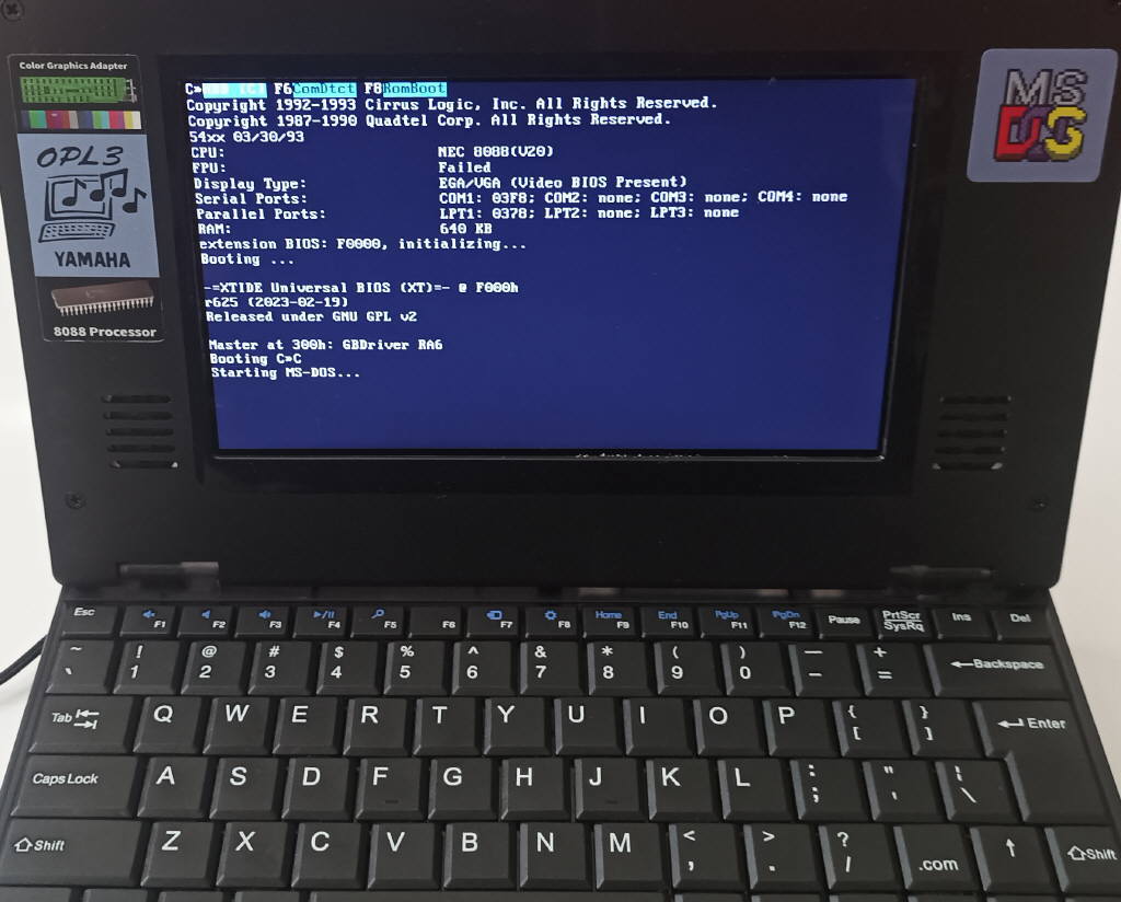 book8088_boot_dos.jpg