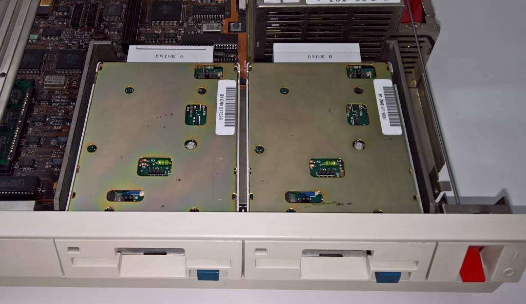 IBM PS/2 M30 Floppydrives
